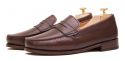 Driver shoes with eye mask in brown. Comfortable shoe for summer