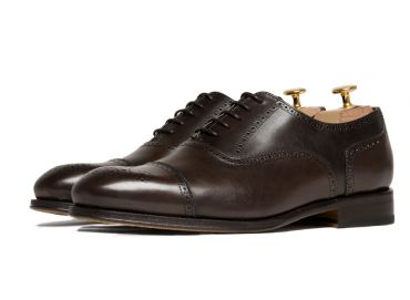 Zapatos atemporales, zapatos marrón, zapato Oxford, zapato full brogue, zapatos elegantes