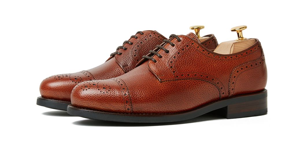 Sapatos de golfe sapatos de couro laranja brogueado blucher com a pele de laranja, sapatos confortáveis com aberturas