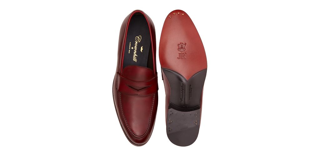 Mocasín penny para hombre, mocasines para hombre, zapatos burdeos, zapatos de calidad, zapatos cómodos, calzado casual, calzado elegante, zapatos esenciales