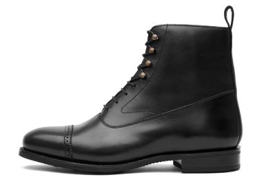 Botas casuales, botas elegantes, bota balmoral, bota negra, bota para hombres, zapato abotinado, zapato de caballero, botín negr