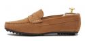 Sapato mocassim feito com uma qualidade de máscara de olho para castanho. sapato confortável para o verão