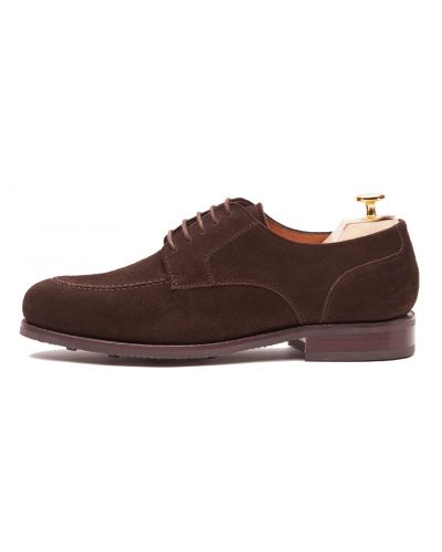 Derby shoes for men, blucher shoes for guys, suede shoes, Brown shoes for all kinds of men, dark Brown shoes, shoes with laces, casual yet elegant shoes, spring shoes