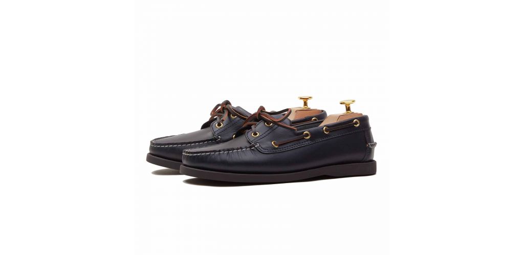 Scarpa driver marrone scuro. scarpa comoda per l'estate