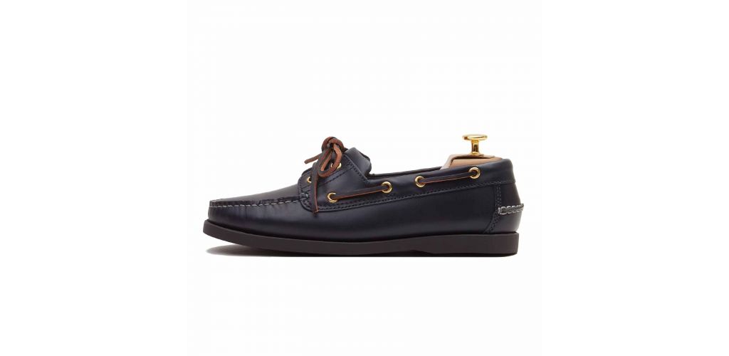 Scarpa driver marrone scuro. scarpa comoda per l'estate