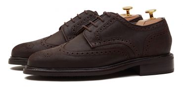Zapatos Derby en piel encerada color marrón. Zapatos para hombre, cómodos y artesanos. Zapatos clásicos para ocasiones informales